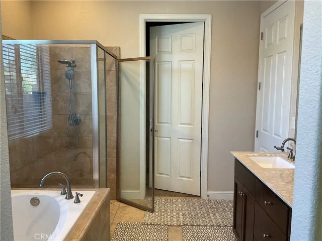 6125 E Terrace, Fresno, CA 93727