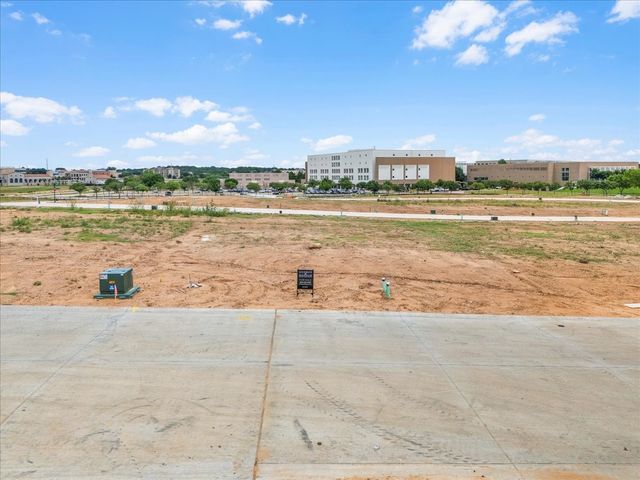 1700 Molly Drive, Westlake, TX 76262