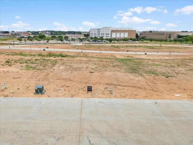 1700 Molly Drive, Westlake, TX 76262