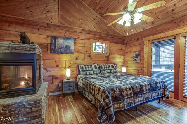 1590 Walt Price Road, Sevierville, TN 37876