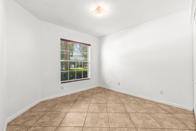 131 Lancaster Way, Royal Palm Beach, FL 33414