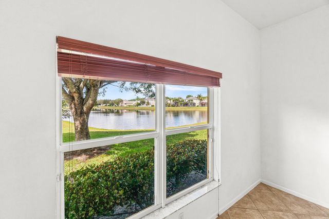 131 Lancaster Way, Royal Palm Beach, FL 33414