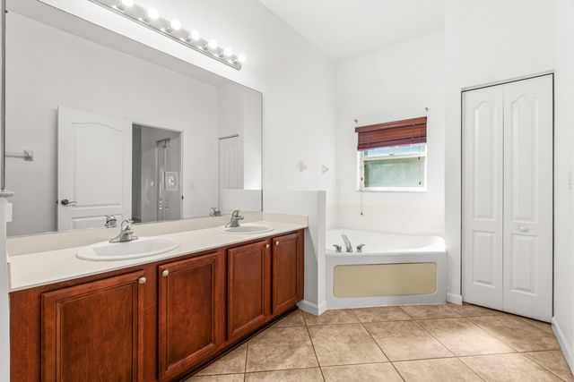 131 Lancaster Way, Royal Palm Beach, FL 33414