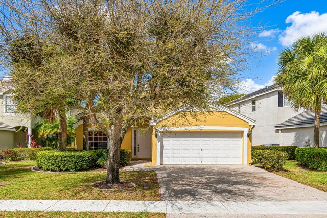 131 Lancaster Way, Royal Palm Beach, FL 33414
