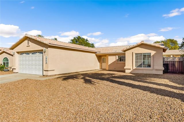 1943 E Havasu Lake Drive, Fort Mohave, AZ 86426