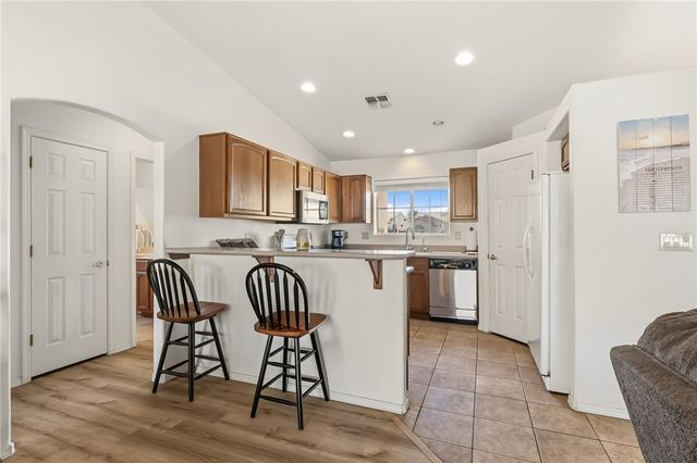 1943 E Havasu Lake Drive, Fort Mohave, AZ 86426