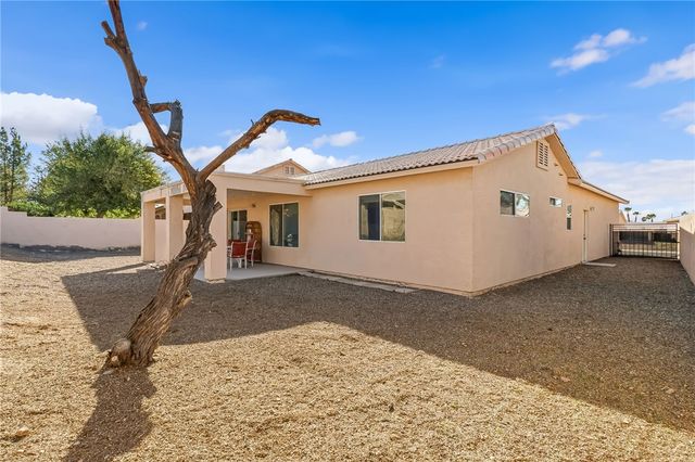 1943 E Havasu Lake Drive, Fort Mohave, AZ 86426