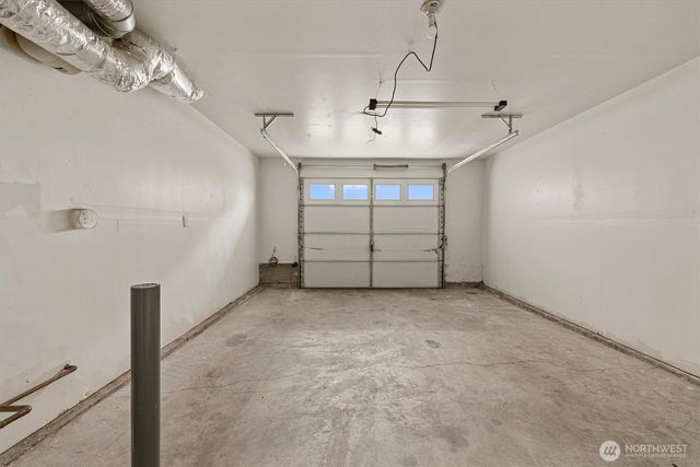 10050 19th Avenue SW, Seattle, WA 98146