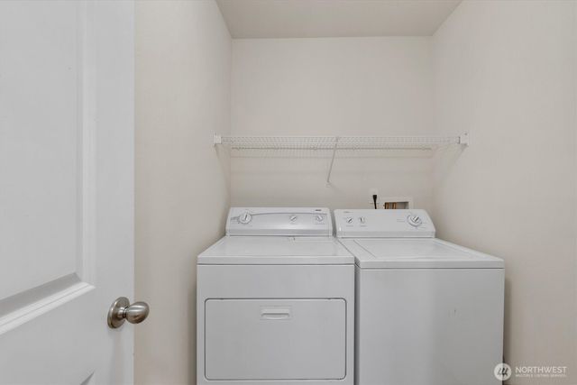 10050 19th Avenue SW, Seattle, WA 98146