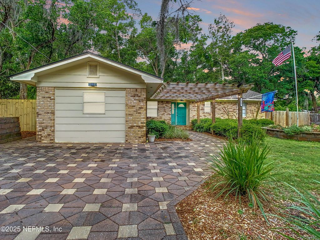 460 LOBELIA Road, St. Augustine, FL 32086