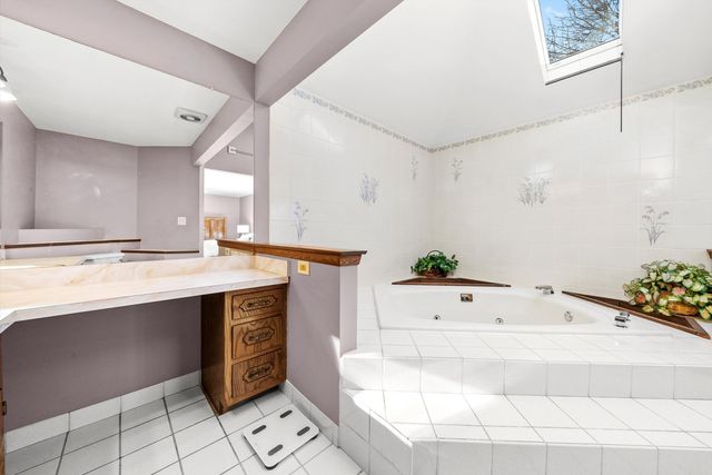 8125 Elizabeth Avenue, Orland Park, IL 60462