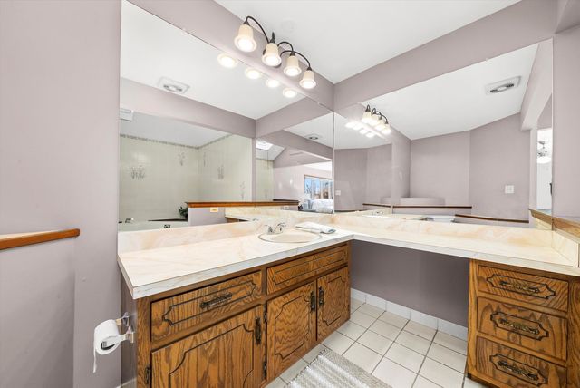 8125 Elizabeth Avenue, Orland Park, IL 60462