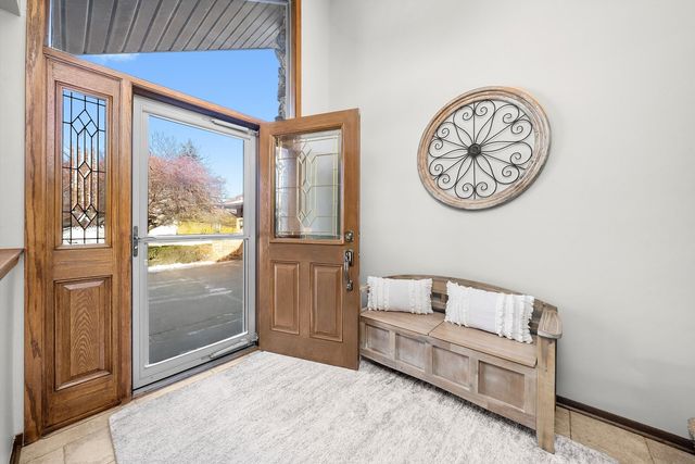 8125 Elizabeth Avenue, Orland Park, IL 60462