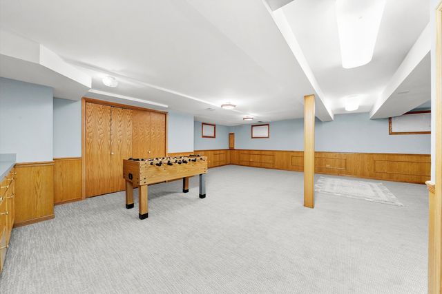 8125 Elizabeth Avenue, Orland Park, IL 60462