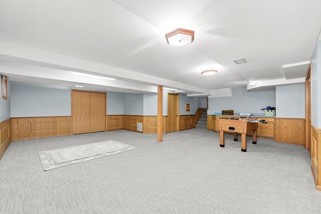 8125 Elizabeth Avenue, Orland Park, IL 60462