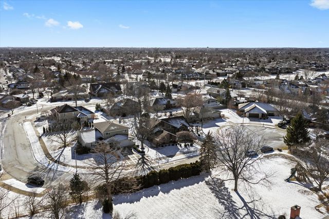 8125 Elizabeth Avenue, Orland Park, IL 60462