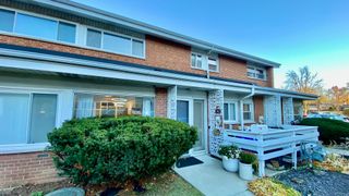 2633 Hawthorne Lane B, Flossmoor, IL 60422