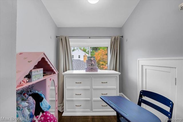 4151 Arlington Drive, Royal Oak, MI 48073