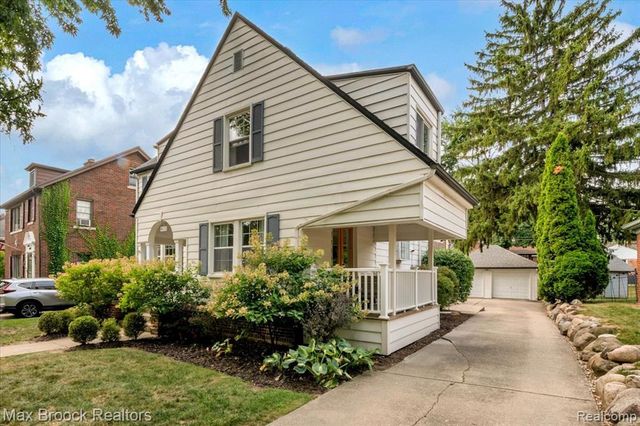 4151 Arlington Drive, Royal Oak, MI 48073