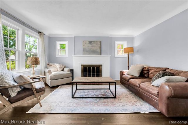 4151 Arlington Drive, Royal Oak, MI 48073