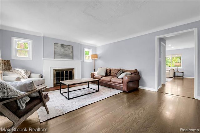 4151 Arlington Drive, Royal Oak, MI 48073