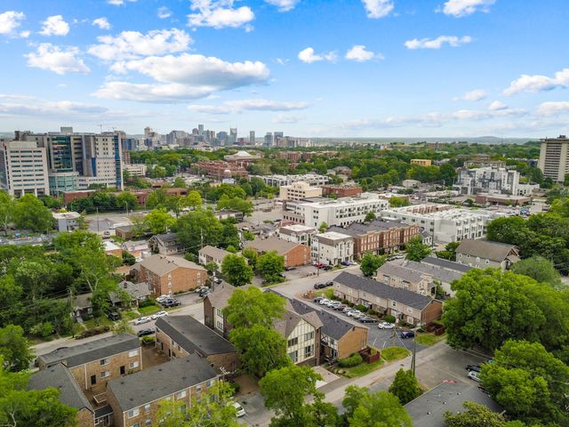 2125 Acklen Ave Unit B, Nashville, TN 37212