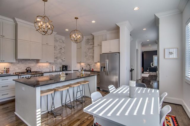 2125 Acklen Ave Unit B, Nashville, TN 37212