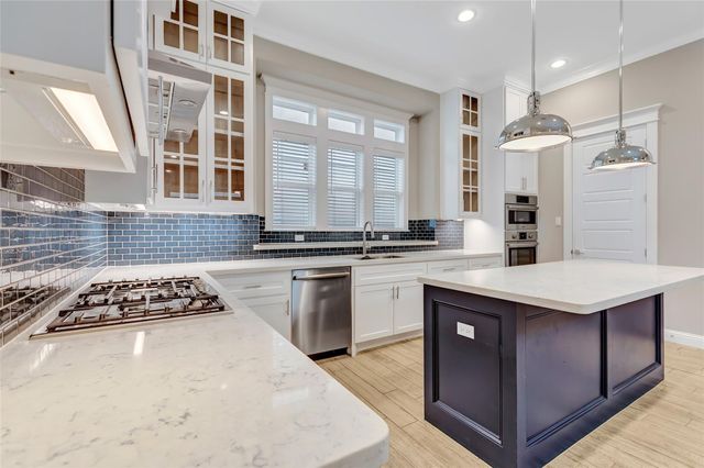 2810 Princeton Street, Houston, TX 77009