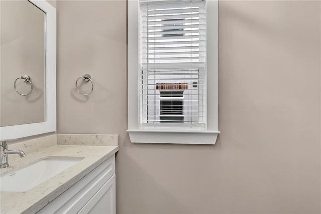 2810 Princeton Street, Houston, TX 77009