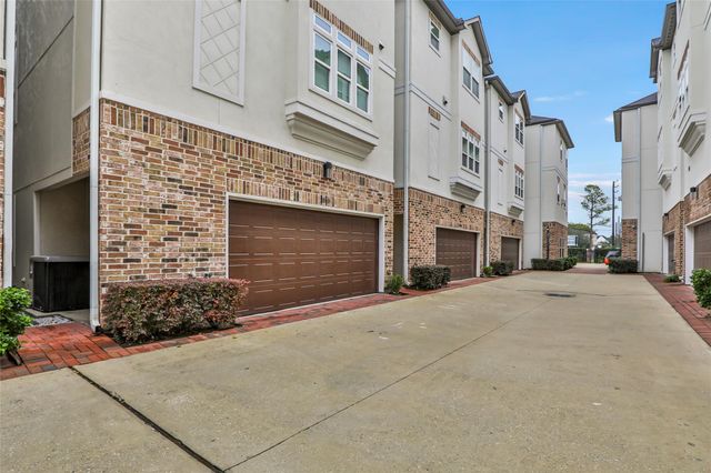 2810 Princeton Street, Houston, TX 77009