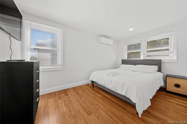 92 Washington Avenue, Deer Park, NY 11729