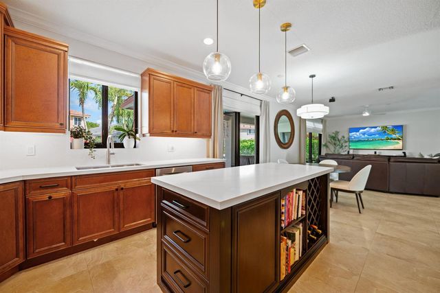 978 Greenwood Road 978, Weston, FL 33327