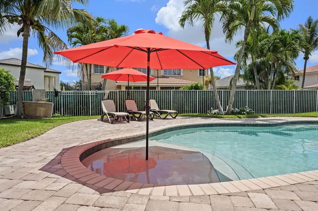 978 Greenwood Road 978, Weston, FL 33327