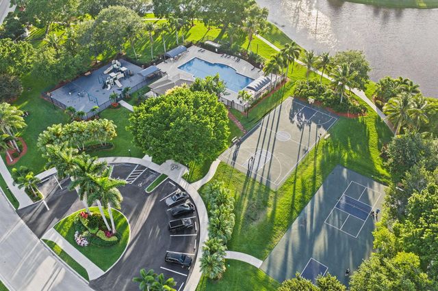 978 Greenwood Road 978, Weston, FL 33327