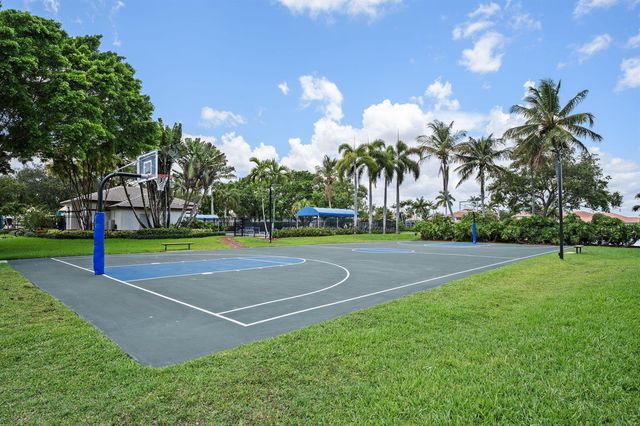 978 Greenwood Road 978, Weston, FL 33327