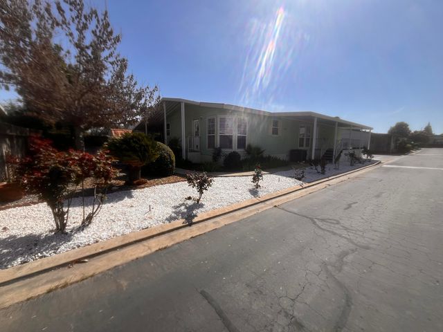 100 S Westwood Street 92, Porterville, CA 93257