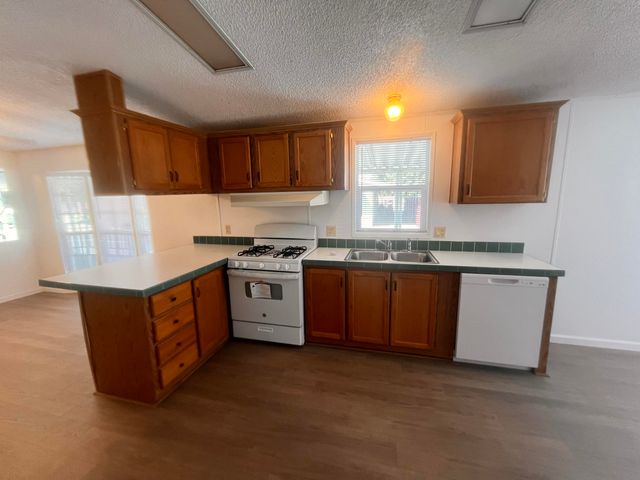 100 S Westwood Street 92, Porterville, CA 93257