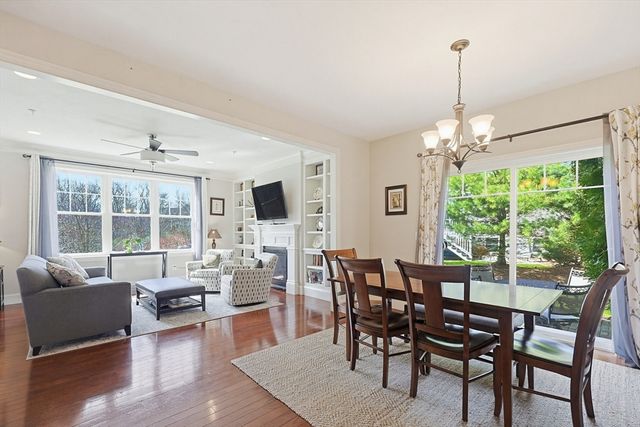 5 Green Ln 5, Framingham, MA 01701