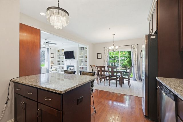 5 Green Ln 5, Framingham, MA 01701