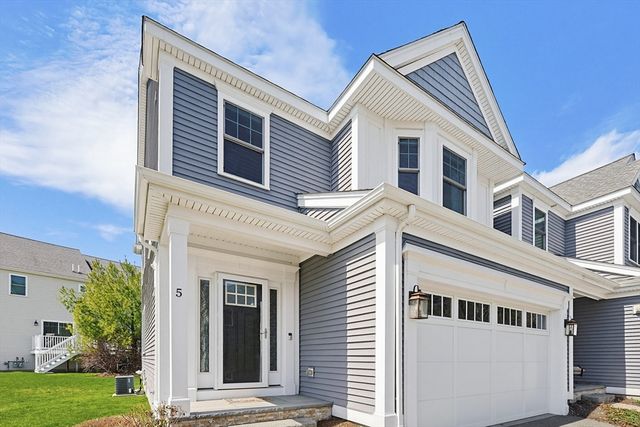 5 Green Ln 5, Framingham, MA 01701