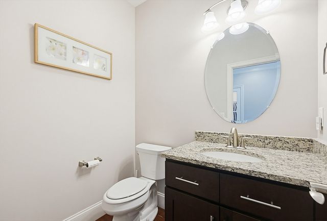 5 Green Ln 5, Framingham, MA 01701