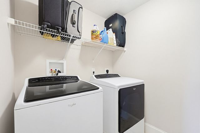 5 Green Ln 5, Framingham, MA 01701