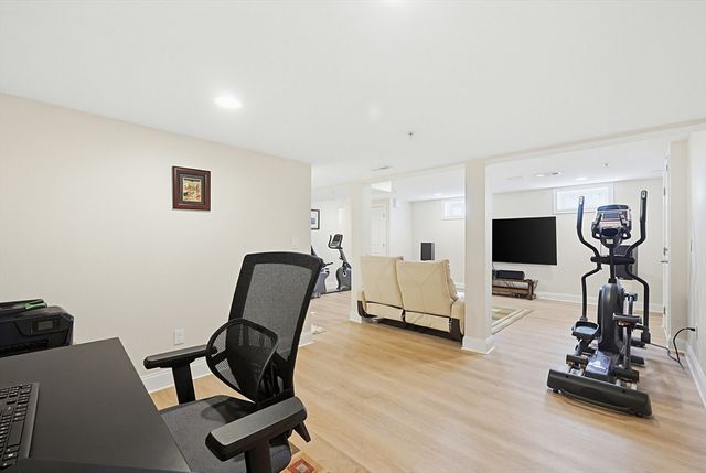 5 Green Ln 5, Framingham, MA 01701