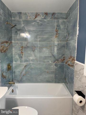 2396 ELVANS RD SE, Washington, DC 20020