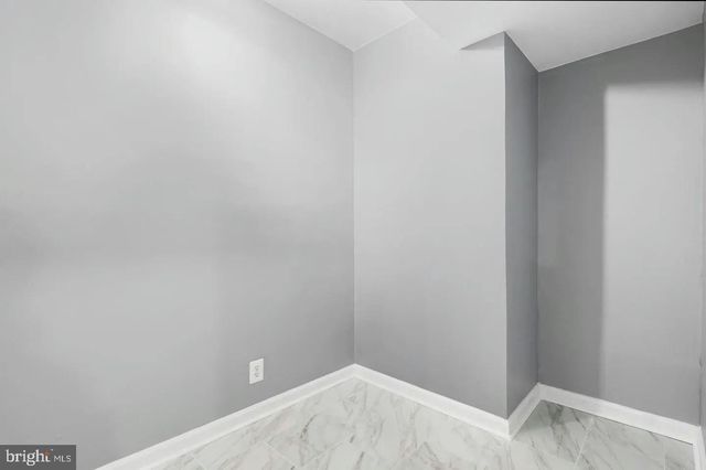 2396 ELVANS RD SE, Washington, DC 20020