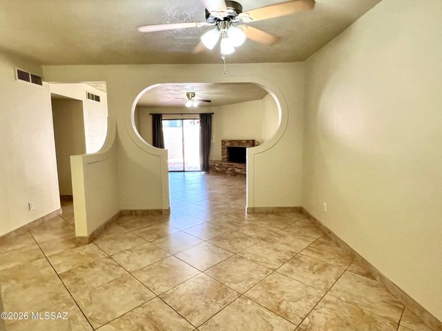 2256 E Camino Cancion, Tucson, AZ 85718