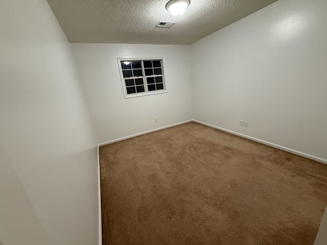 8200 TRINITY RD, Cordova, TN 38018