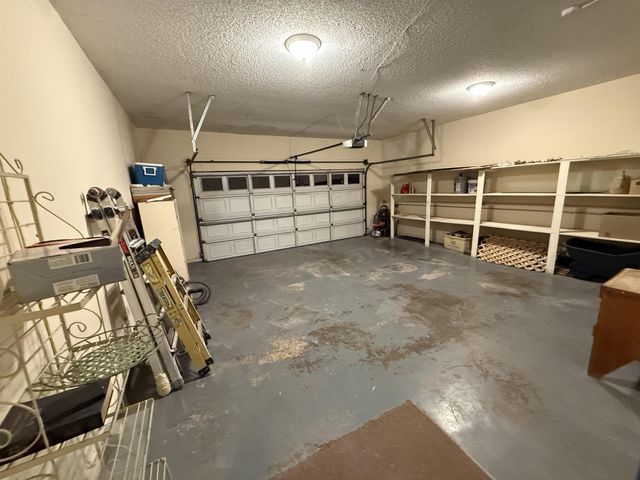 8200 TRINITY RD, Cordova, TN 38018