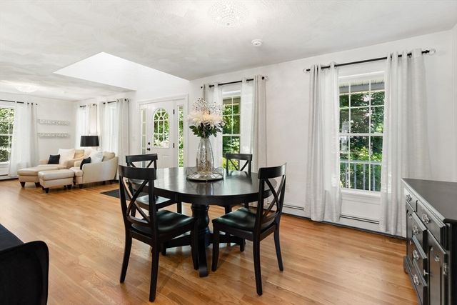 5 Hemenway Avenue, Melrose, MA 02176