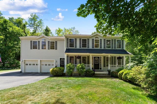 5 Hemenway Avenue, Melrose, MA 02176